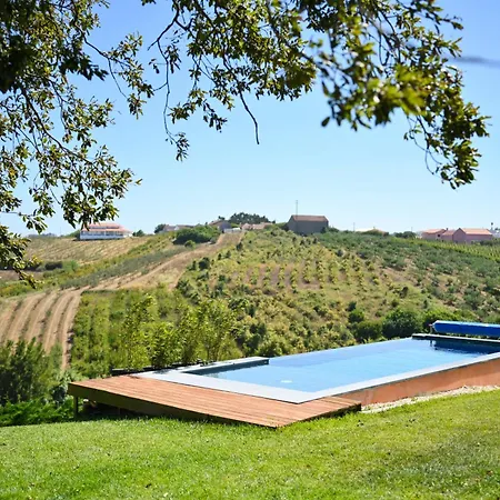 בית נופש Quinta Dos Castanheiros Usseira