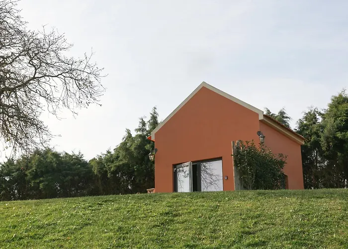 Quinta Dos Castanheiros * Usseira